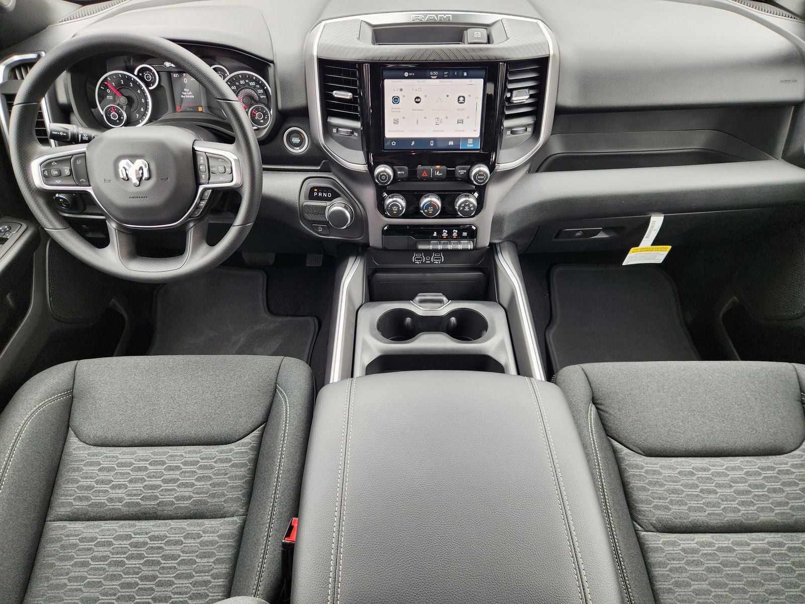 2026 RAM Ram 1500 RAM 1500 LONE STAR CREW CAB 4X2 5'7' BOX