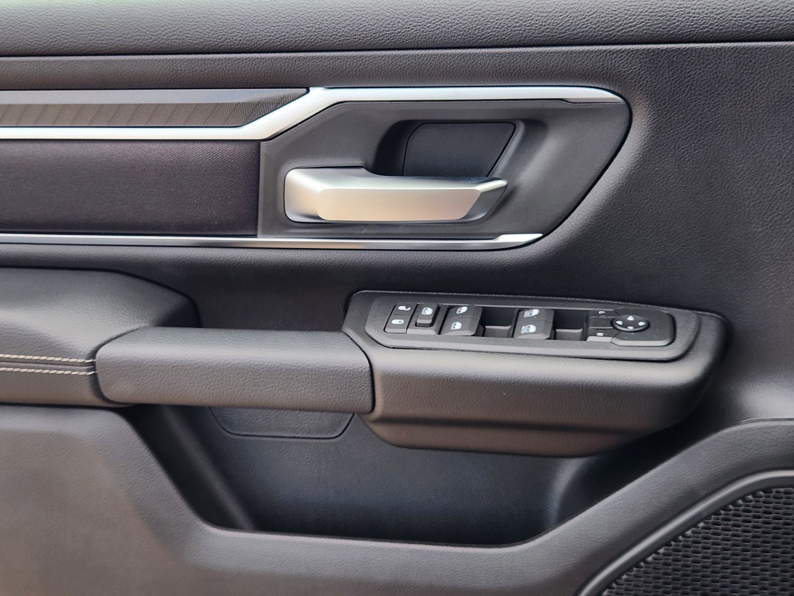 2026 RAM Ram 1500 RAM 1500 LONE STAR CREW CAB 4X2 5'7' BOX