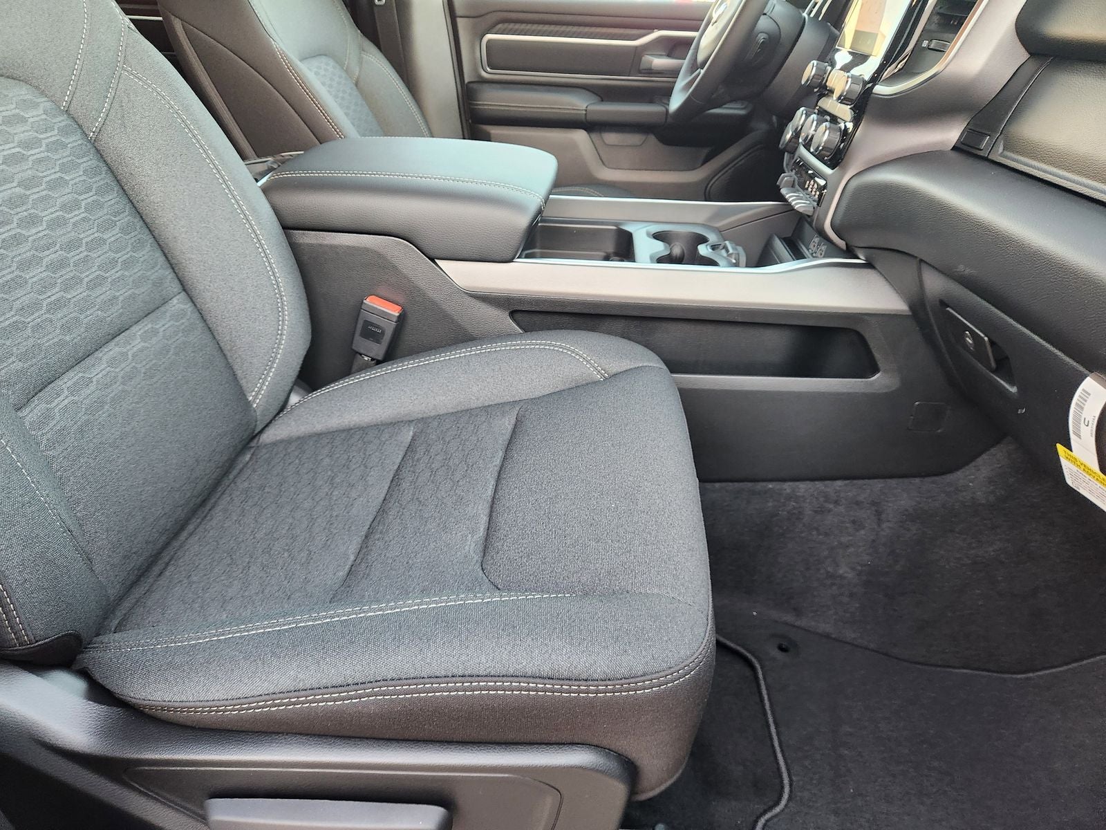 2026 RAM Ram 1500 RAM 1500 LONE STAR CREW CAB 4X2 5'7' BOX