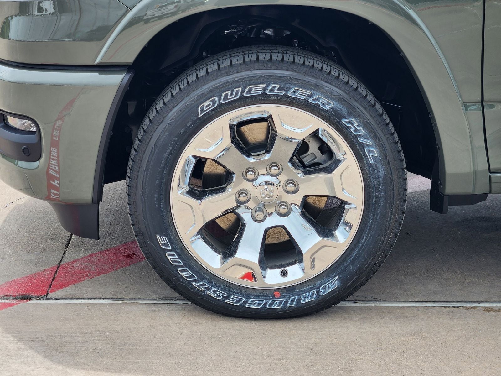 2026 RAM Ram 1500 RAM 1500 LONE STAR CREW CAB 4X2 5'7' BOX