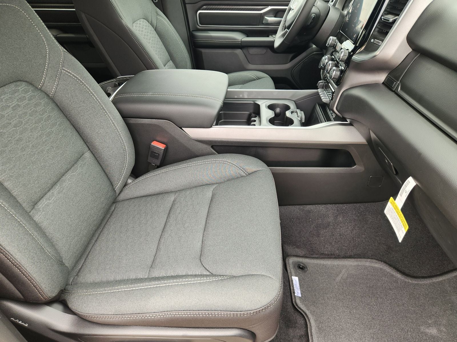 2026 RAM Ram 1500 RAM 1500 LONE STAR CREW CAB 4X2 5'7' BOX