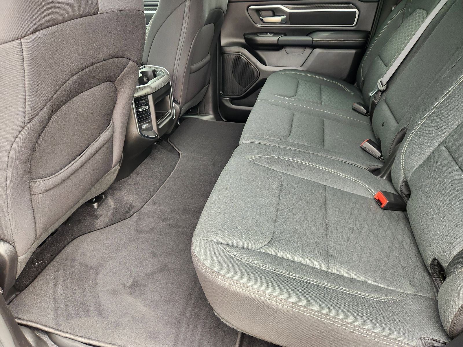 2026 RAM Ram 1500 RAM 1500 LONE STAR CREW CAB 4X2 5'7' BOX