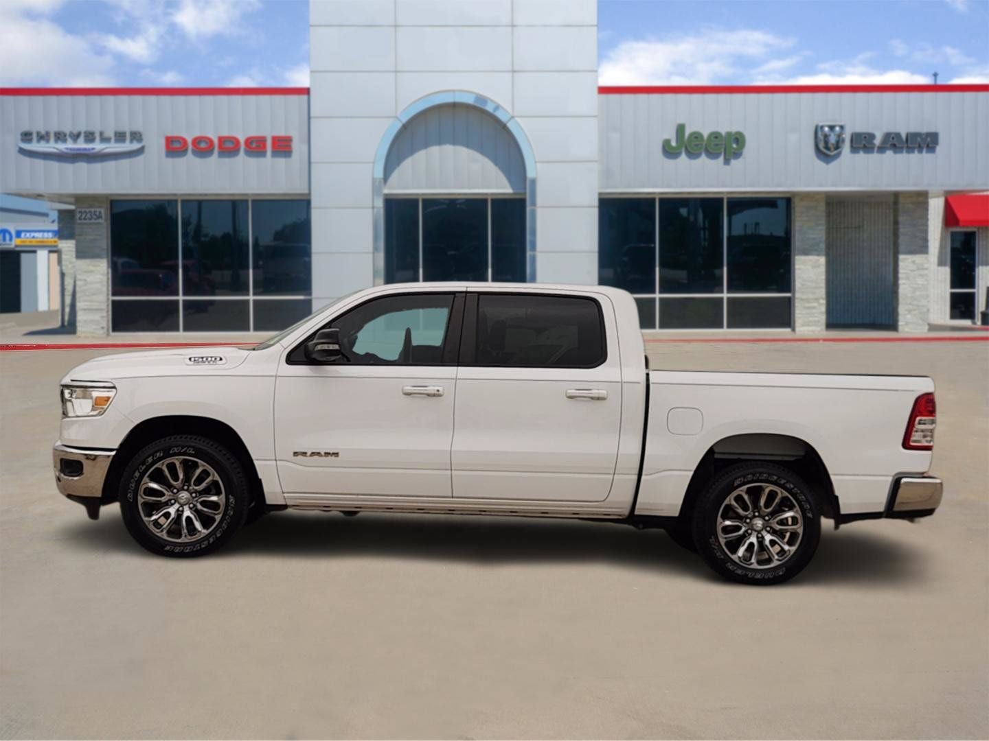 2022 RAM Ram 1500 Lone Star Crew Cab 4x2 5'7' Box