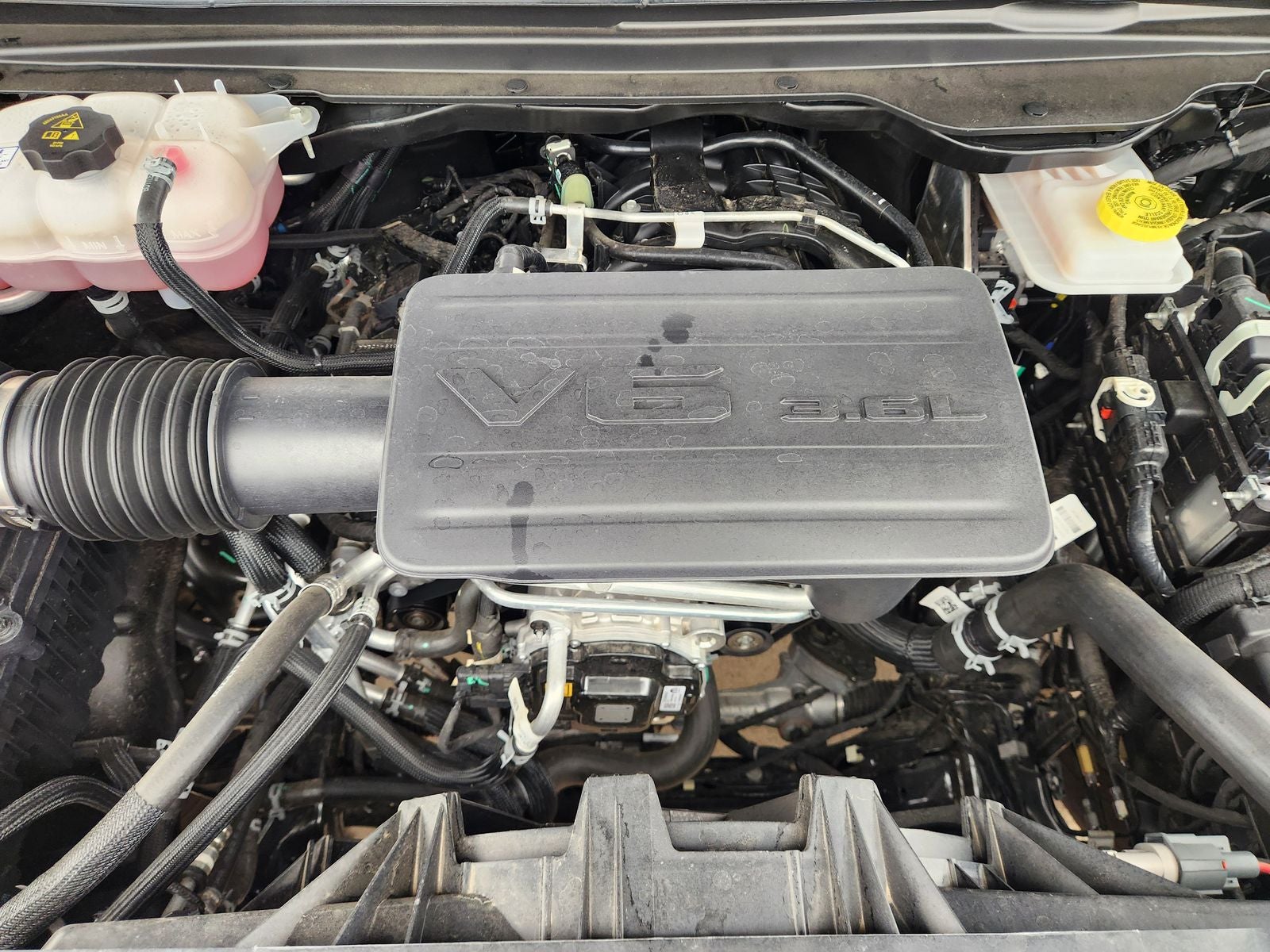 2025 RAM Ram 1500 Tradesman Crew Cab 4x2 5'7' Box