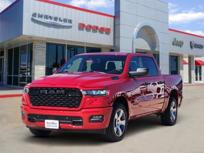 2026 RAM Ram 1500 RAM 1500 EXPRESS CREW CAB 4X2 5'7' BOX