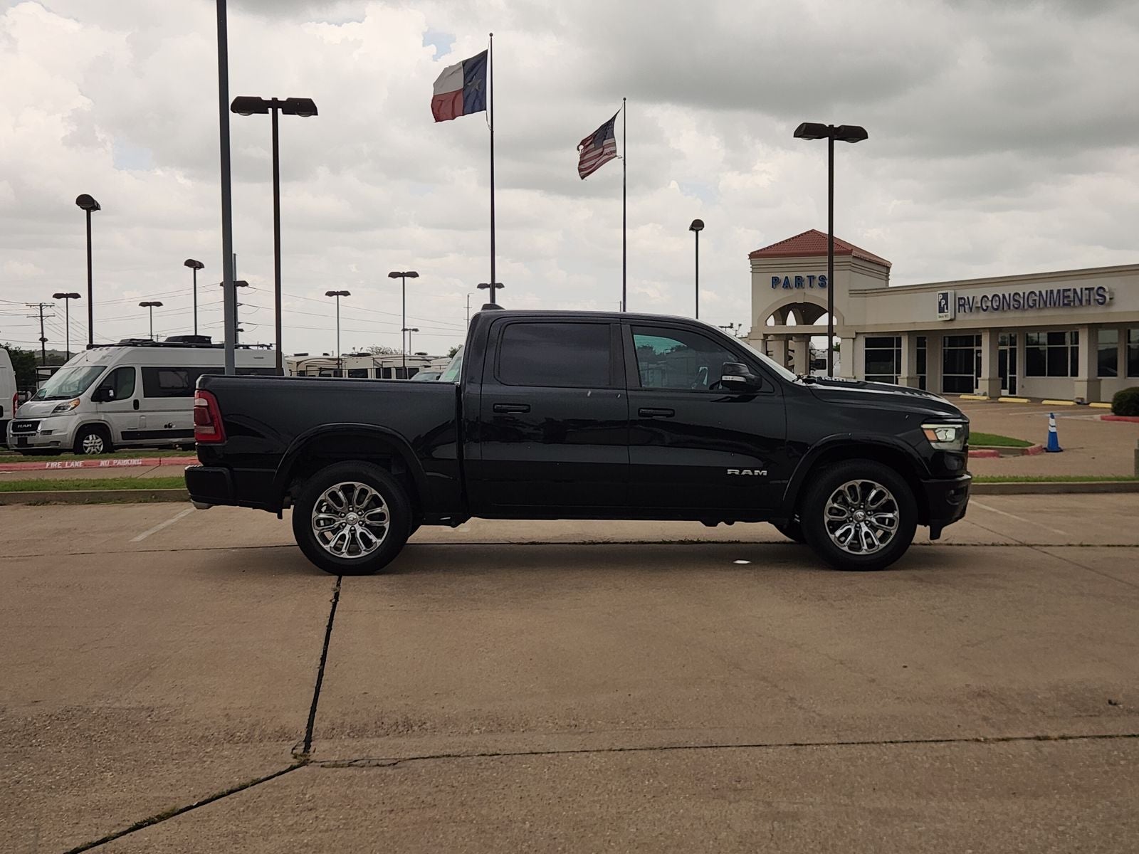 2022 RAM Ram 1500 Laramie Crew Cab 4x2 5'7' Box