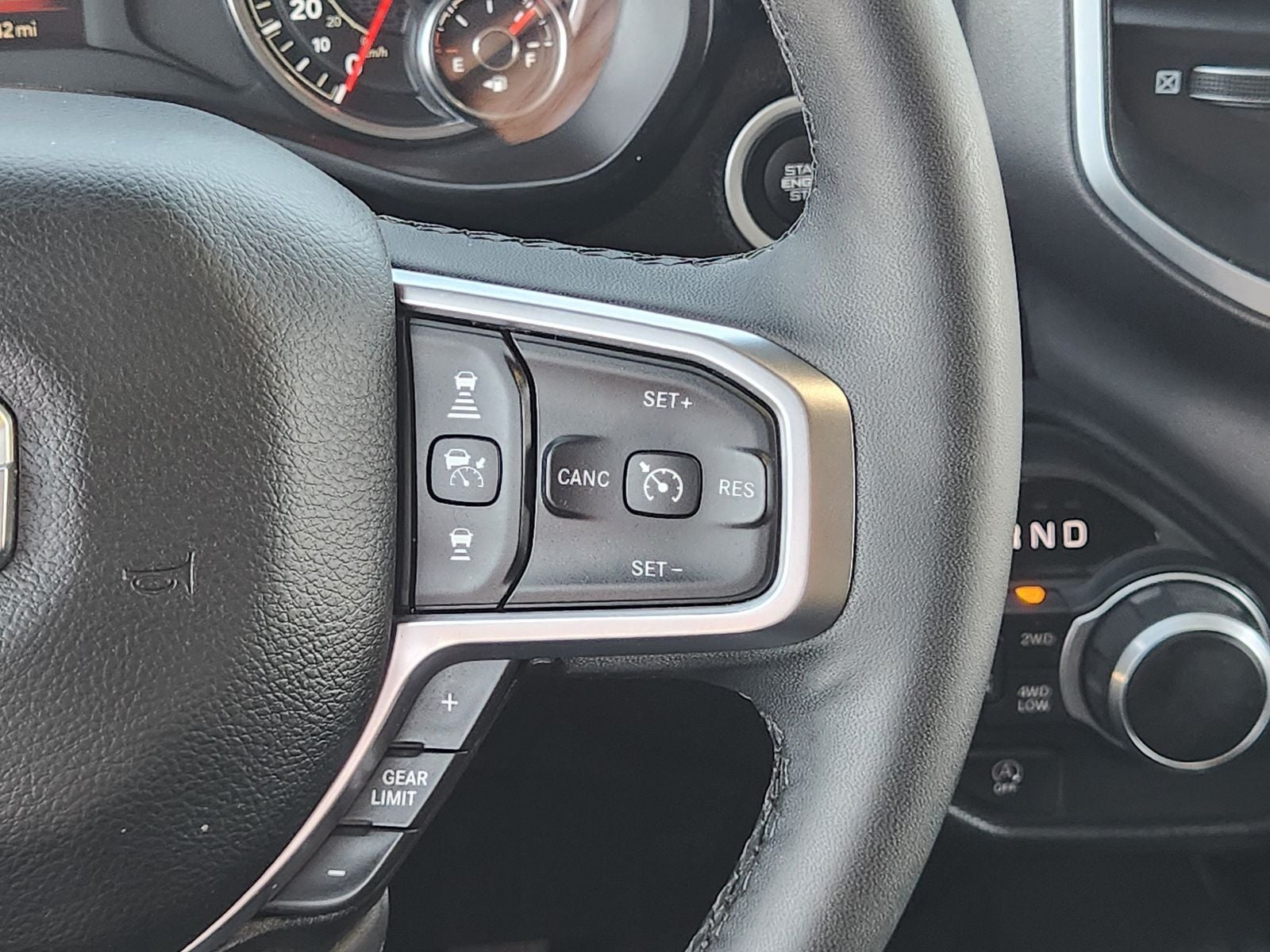 2025 RAM Ram 1500 Lone Star Crew Cab 4x4 5'7' Box