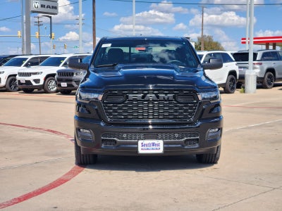 2026 RAM Ram 1500 RAM 1500 EXPRESS CREW CAB 4X4 5'7' BOX