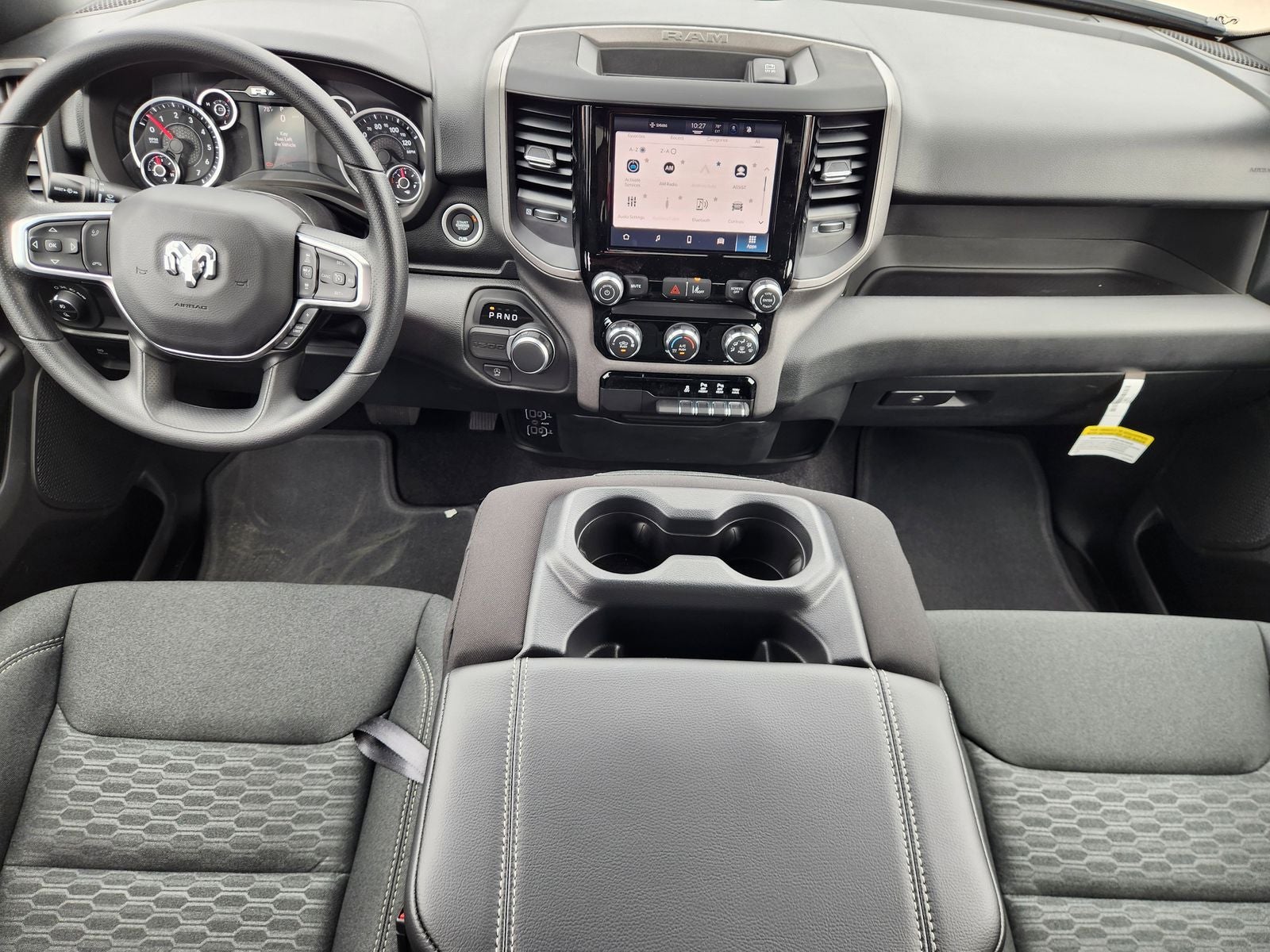 2026 RAM Ram 1500 RAM 1500 EXPRESS QUAD CAB 4X2 6'4' BOX