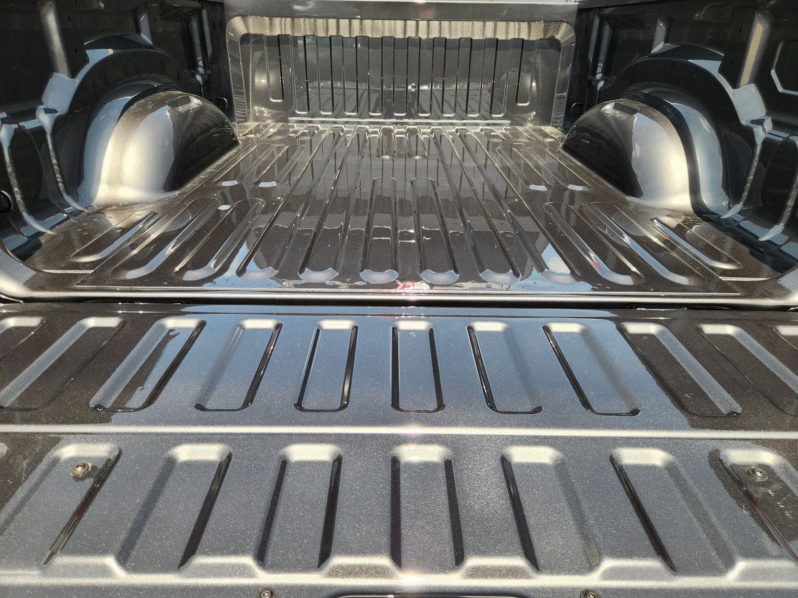 2026 RAM Ram 1500 RAM 1500 EXPRESS QUAD CAB 4X2 6'4' BOX