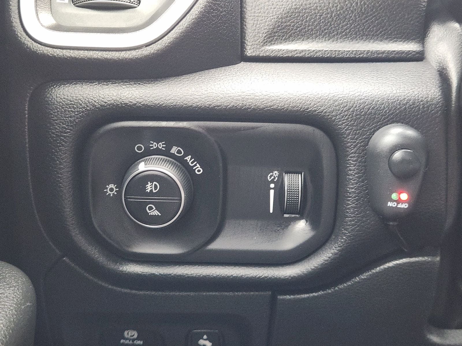 2023 RAM Ram 1500 Lone Star Crew Cab 4x4 5'7' Box