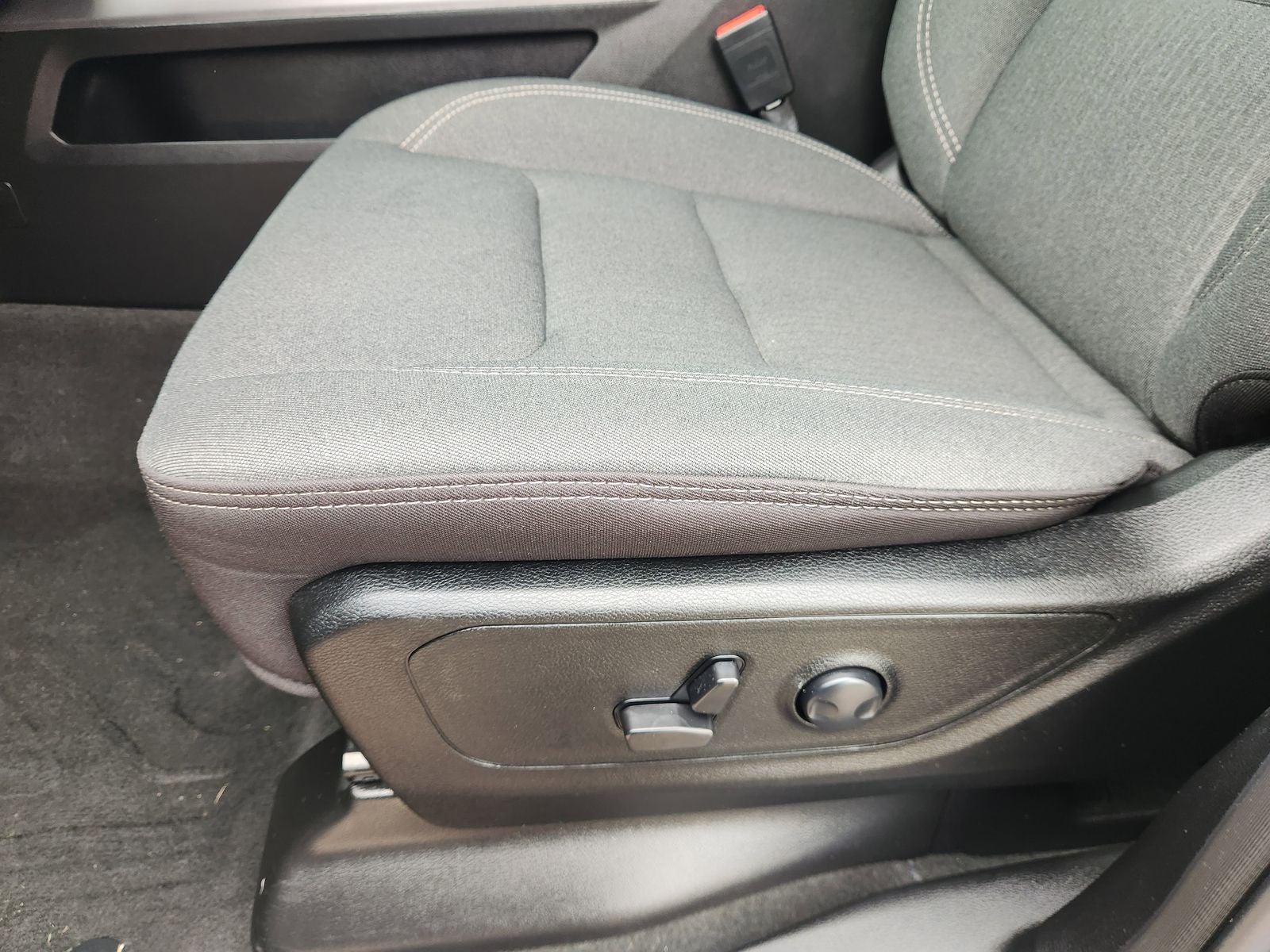 2023 RAM Ram 1500 Lone Star Crew Cab 4x4 5'7' Box