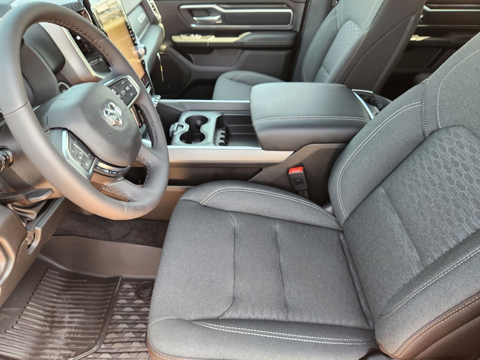 2026 RAM Ram 1500 RAM 1500 LONE STAR CREW CAB 4X4 5'7' BOX