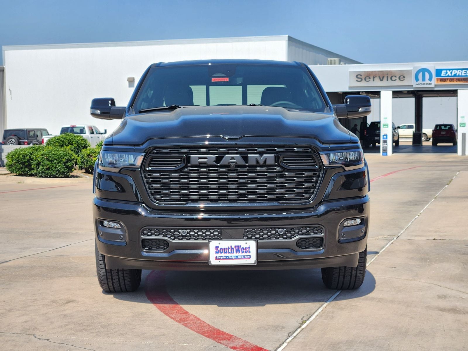 2026 RAM Ram 1500 RAM 1500 LONE STAR CREW CAB 4X4 5'7' BOX