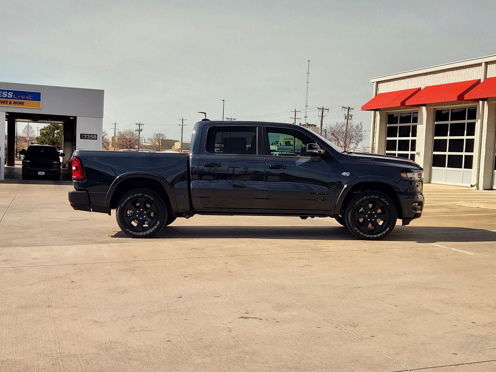 2026 RAM Ram 1500 RAM 1500 LONE STAR CREW CAB 4X4 5'7' BOX