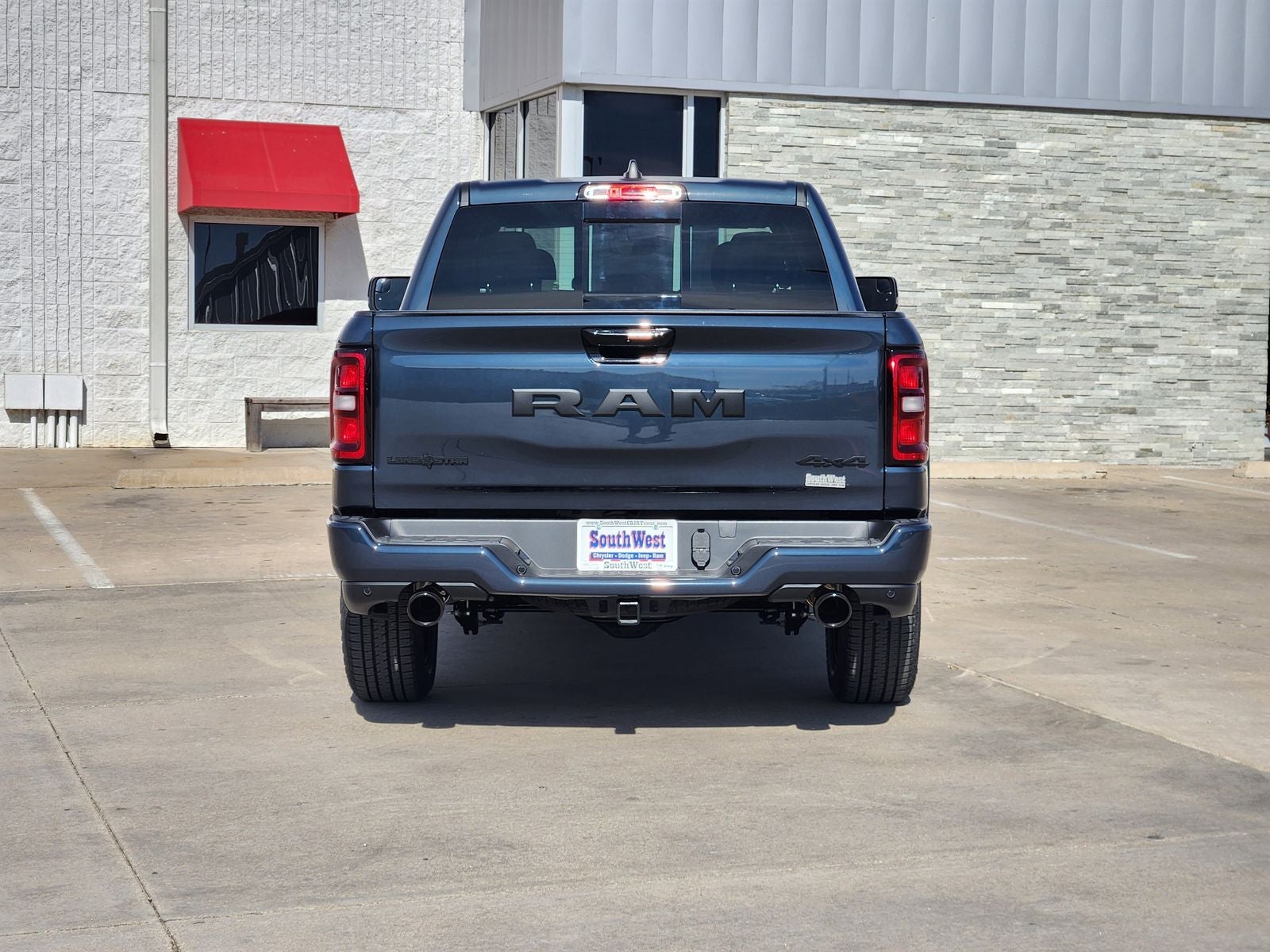 2026 RAM Ram 1500 RAM 1500 LONE STAR CREW CAB 4X4 5'7' BOX