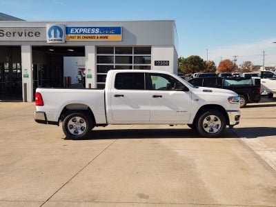 2026 RAM Ram 1500 RAM 1500 LONE STAR CREW CAB 4X4 5'7' BOX