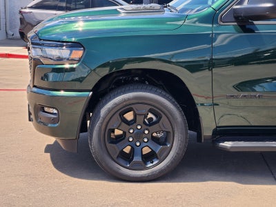 2027 RAM Ram 1500 RAM 1500 EXPRESS CREW CAB 4X4 5'7' BOX