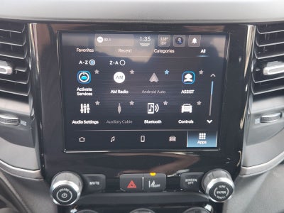 2027 RAM Ram 1500 RAM 1500 EXPRESS CREW CAB 4X4 5'7' BOX