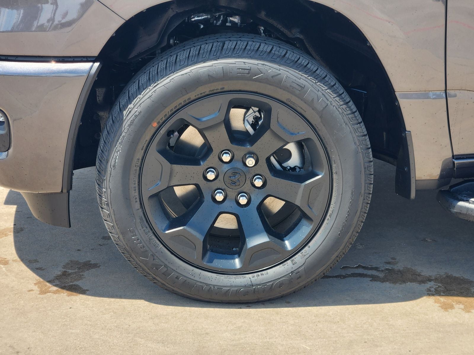2027 RAM Ram 1500 RAM 1500 EXPRESS CREW CAB 4X4 5'7' BOX