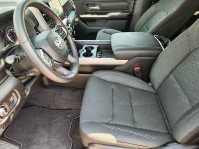 2027 RAM Ram 1500 RAM 1500 EXPRESS CREW CAB 4X4 5'7' BOX