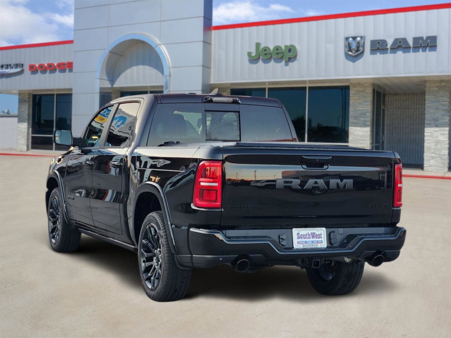 2026 RAM Ram 1500 RAM 1500 LIMITED CREW CAB 4X4 5'7' BOX