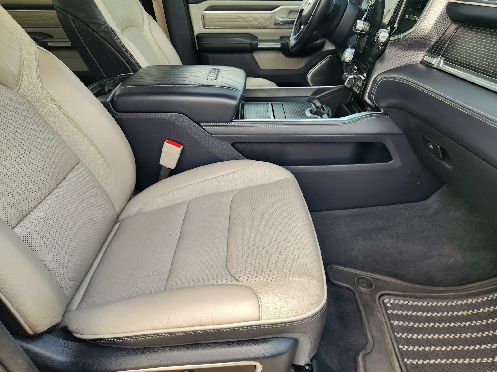 2023 RAM Ram 1500 Limited Crew Cab 4x4 5'7' Box