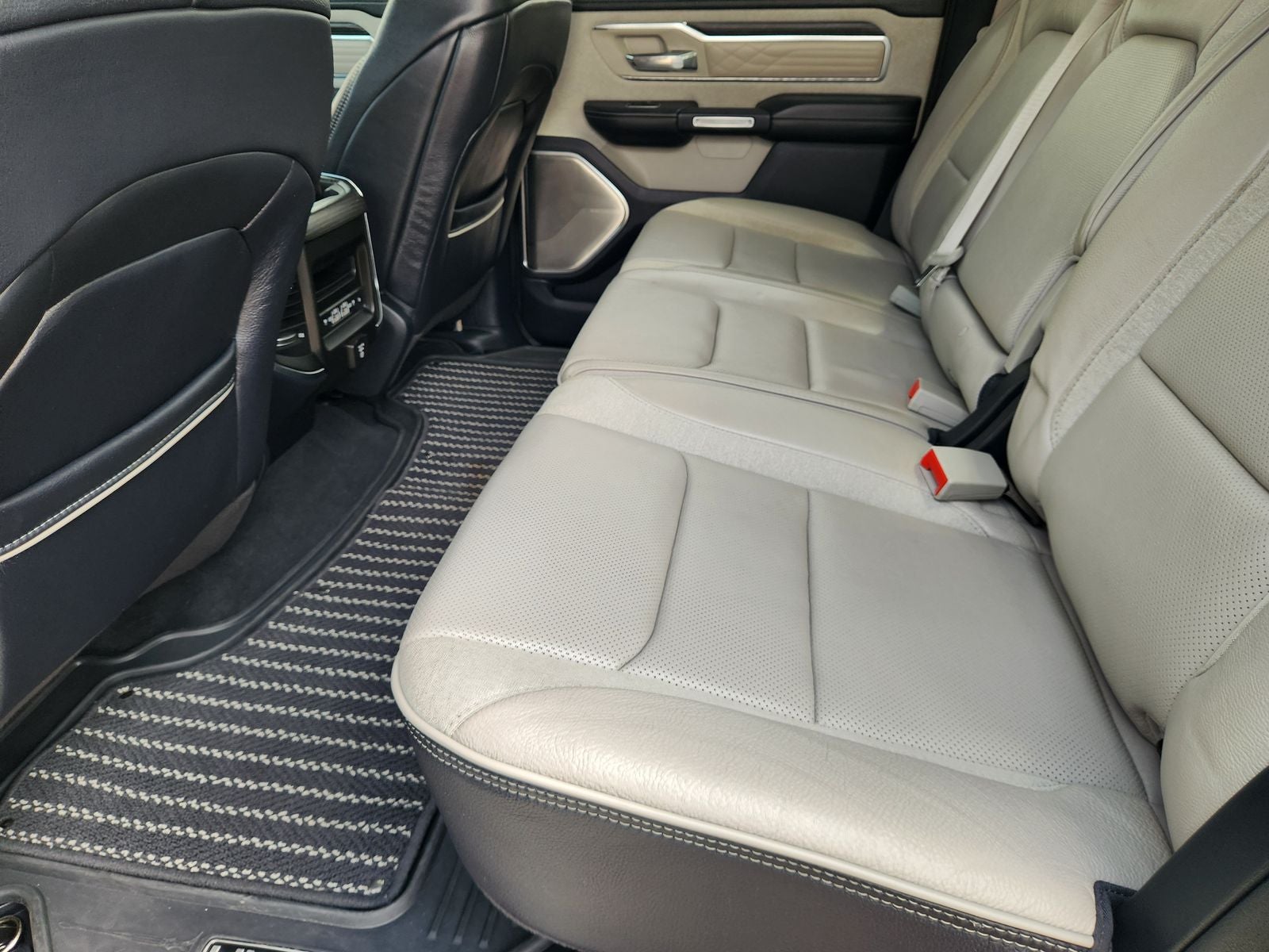 2023 RAM Ram 1500 Limited Crew Cab 4x4 5'7' Box