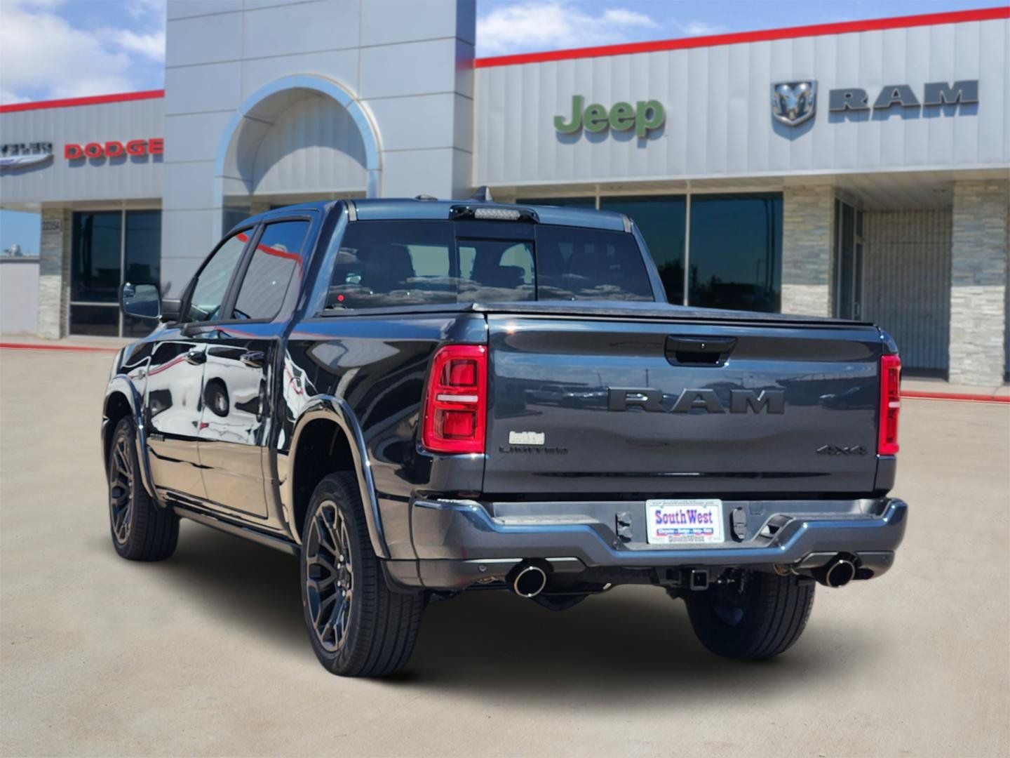 2027 RAM Ram 1500 RAM 1500 LIMITED CREW CAB 4X4 5'7' BOX