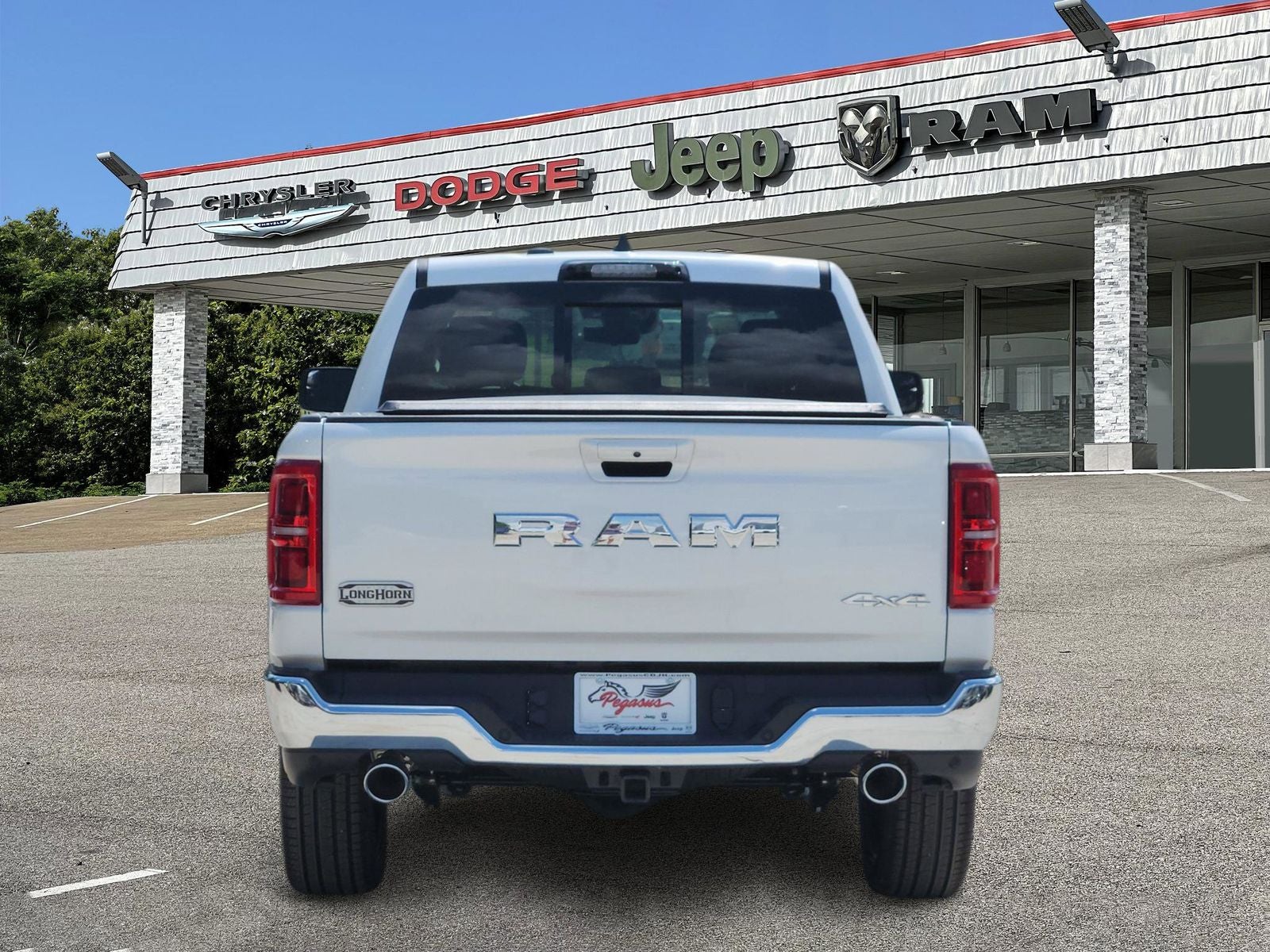 2026 RAM Ram 1500 RAM 1500 LIMITED LONGHORN CREW CAB 4X4 5'7' BOX