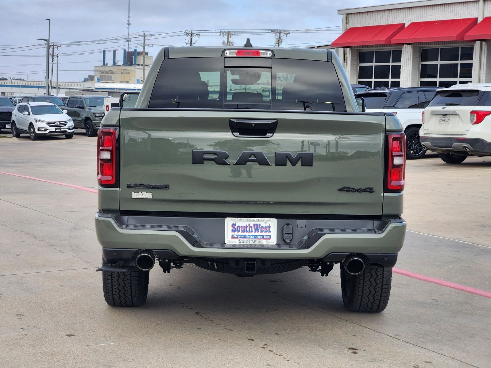 2026 RAM Ram 1500 RAM 1500 LARAMIE CREW CAB 4X4 5'7' BOX