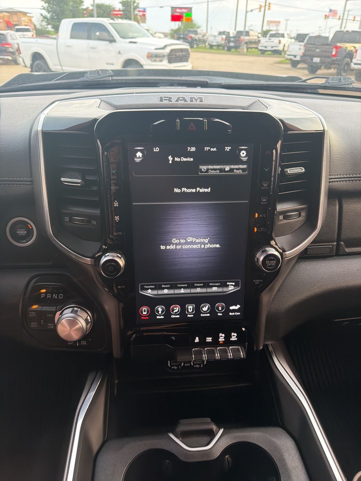 2020 RAM Ram 1500 Laramie Crew Cab 4x4 5'7' Box