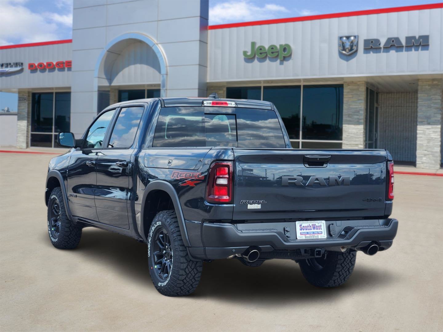2027 RAM Ram 1500 RAM 1500 REBEL CREW CAB 4X4 5'7' BOX