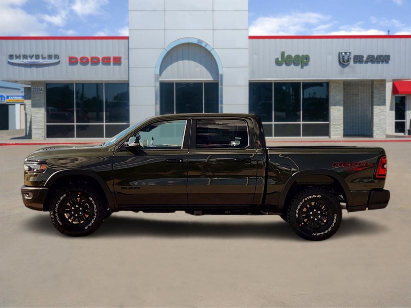 2027 RAM Ram 1500 RAM 1500 REBEL CREW CAB 4X4 5'7' BOX