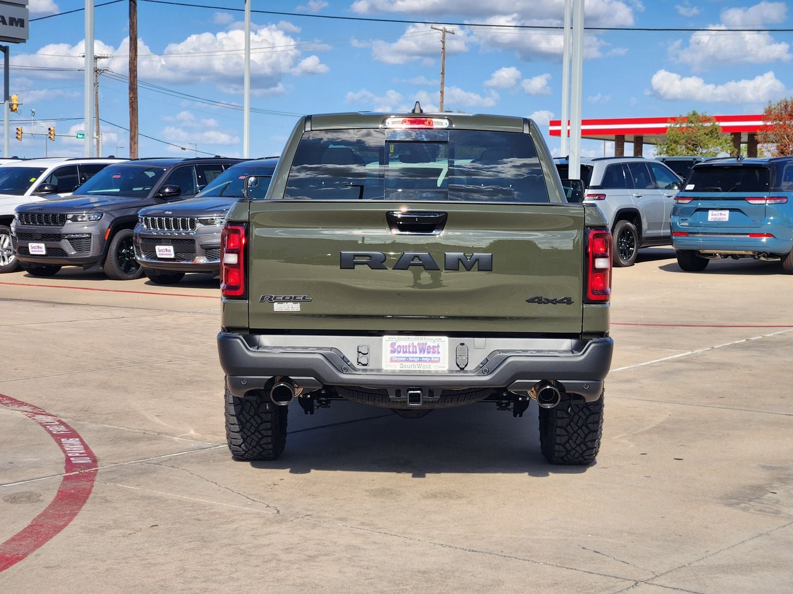 2027 RAM Ram 1500 RAM 1500 REBEL CREW CAB 4X4 5'7' BOX