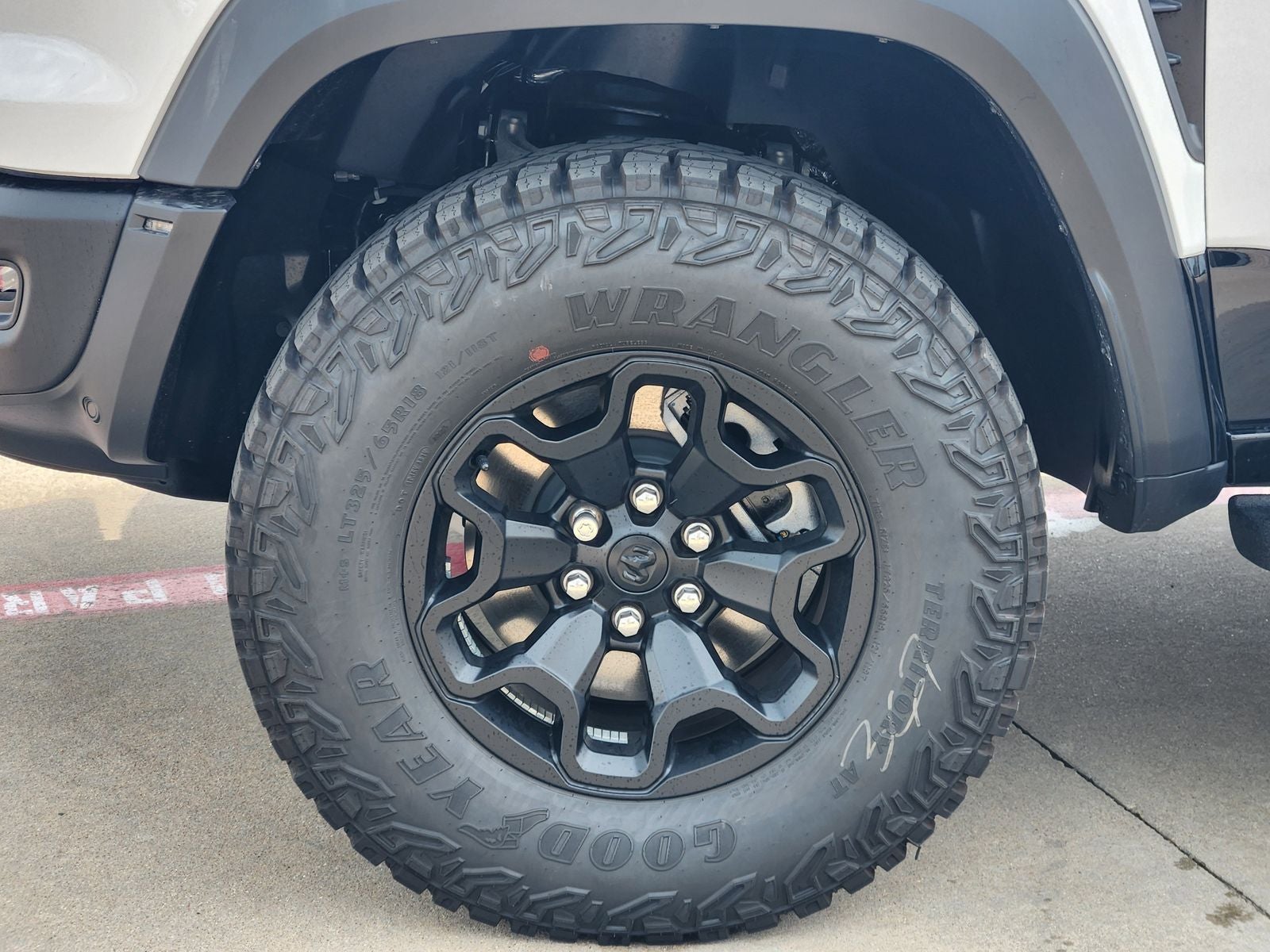 2026 RAM Ram 1500 RAM 1500 RHO CREW CAB 4X4 5'7' BOX