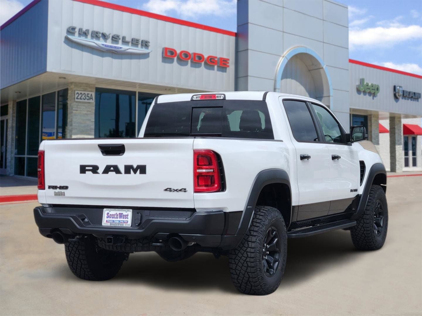 2026 RAM Ram 1500 RAM 1500 RHO CREW CAB 4X4 5'7' BOX