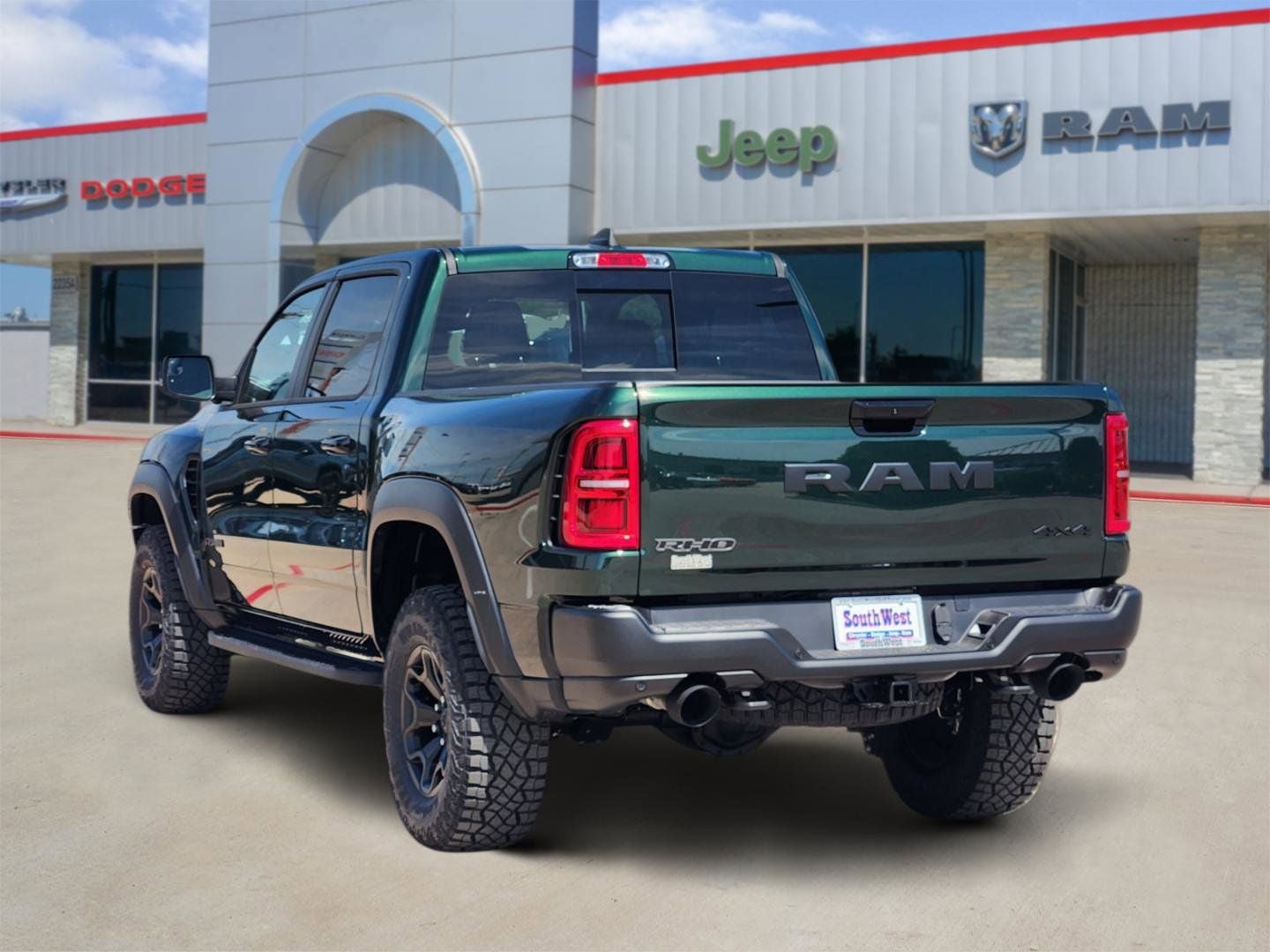 2026 RAM Ram 1500 RAM 1500 RHO CREW CAB 4X4 5'7' BOX