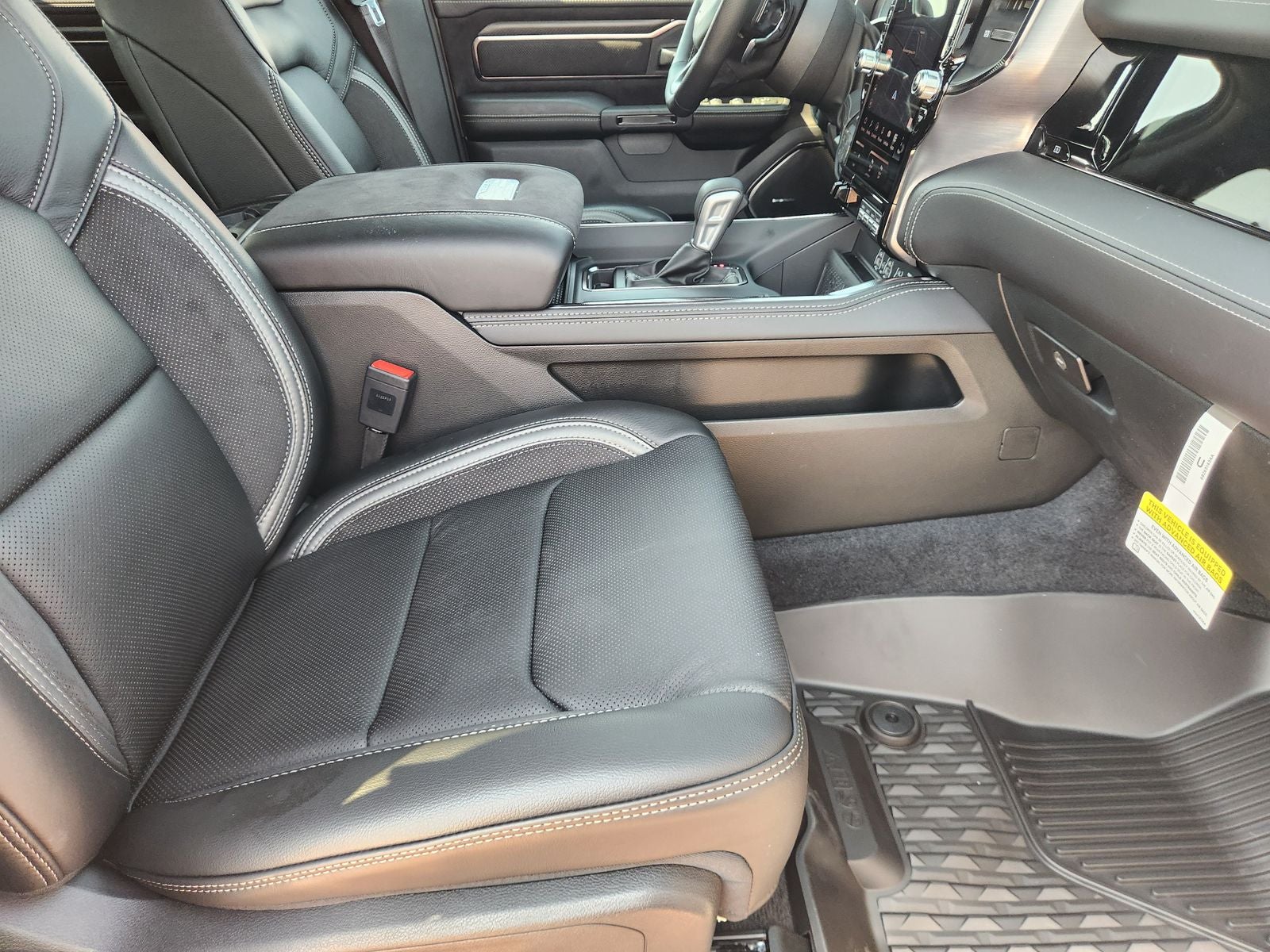 2026 RAM Ram 1500 RAM 1500 RHO CREW CAB 4X4 5'7' BOX