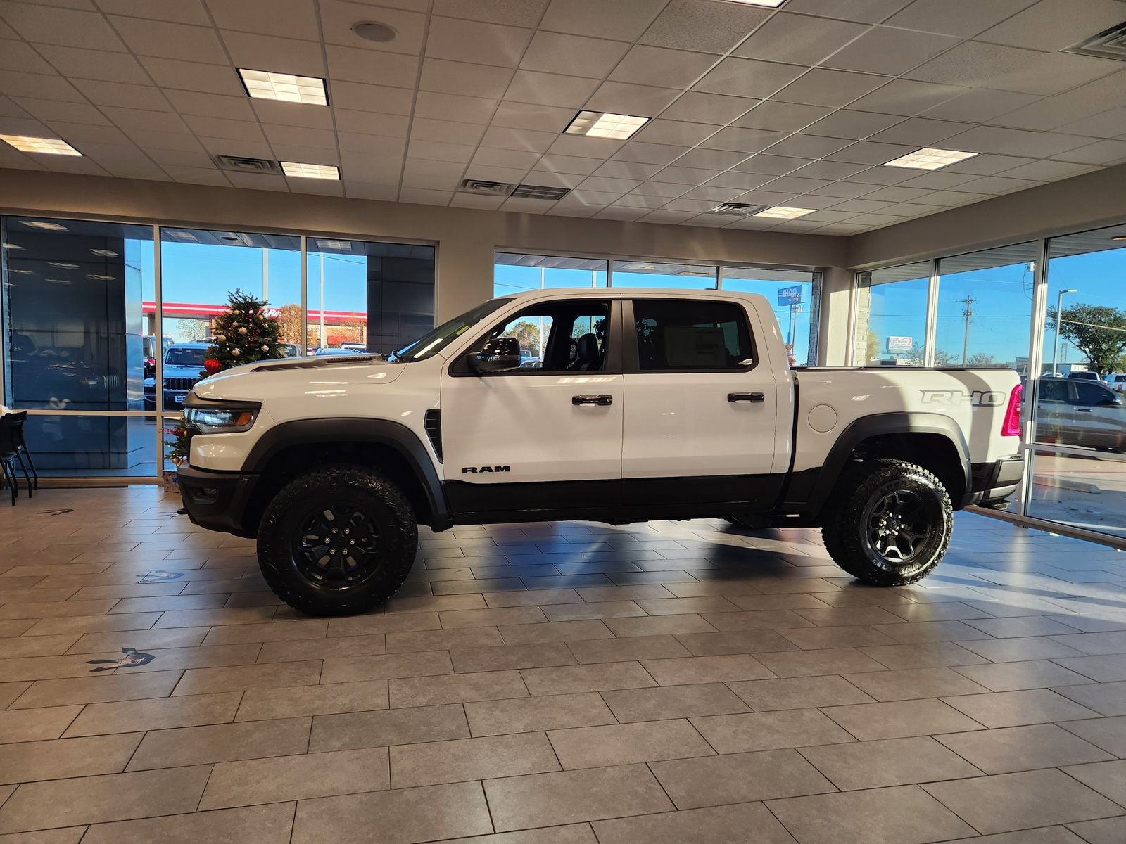 2026 RAM Ram 1500 RAM 1500 RHO CREW CAB 4X4 5'7' BOX