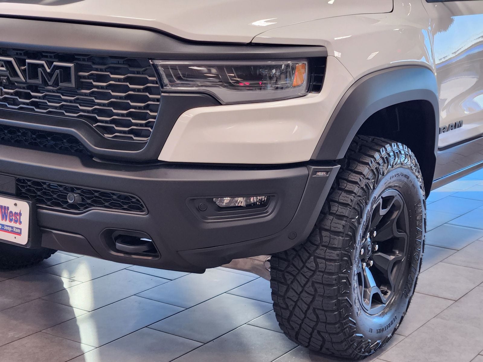 2026 RAM Ram 1500 RAM 1500 RHO CREW CAB 4X4 5'7' BOX