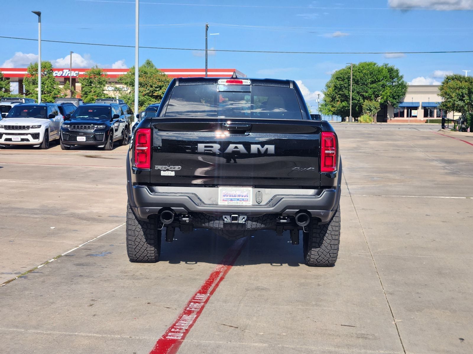 2026 RAM Ram 1500 RAM 1500 RHO CREW CAB 4X4 5'7' BOX
