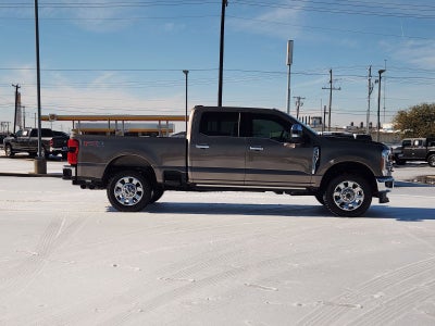 2023 Ford F-350 LARIAT