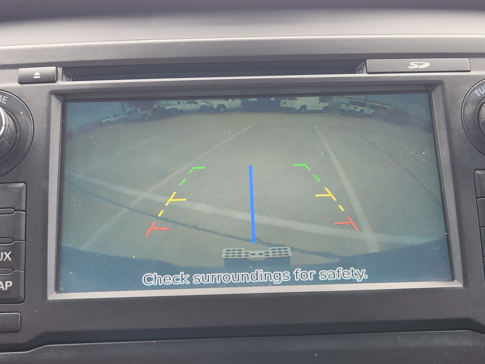 2018 Nissan TITAN SV