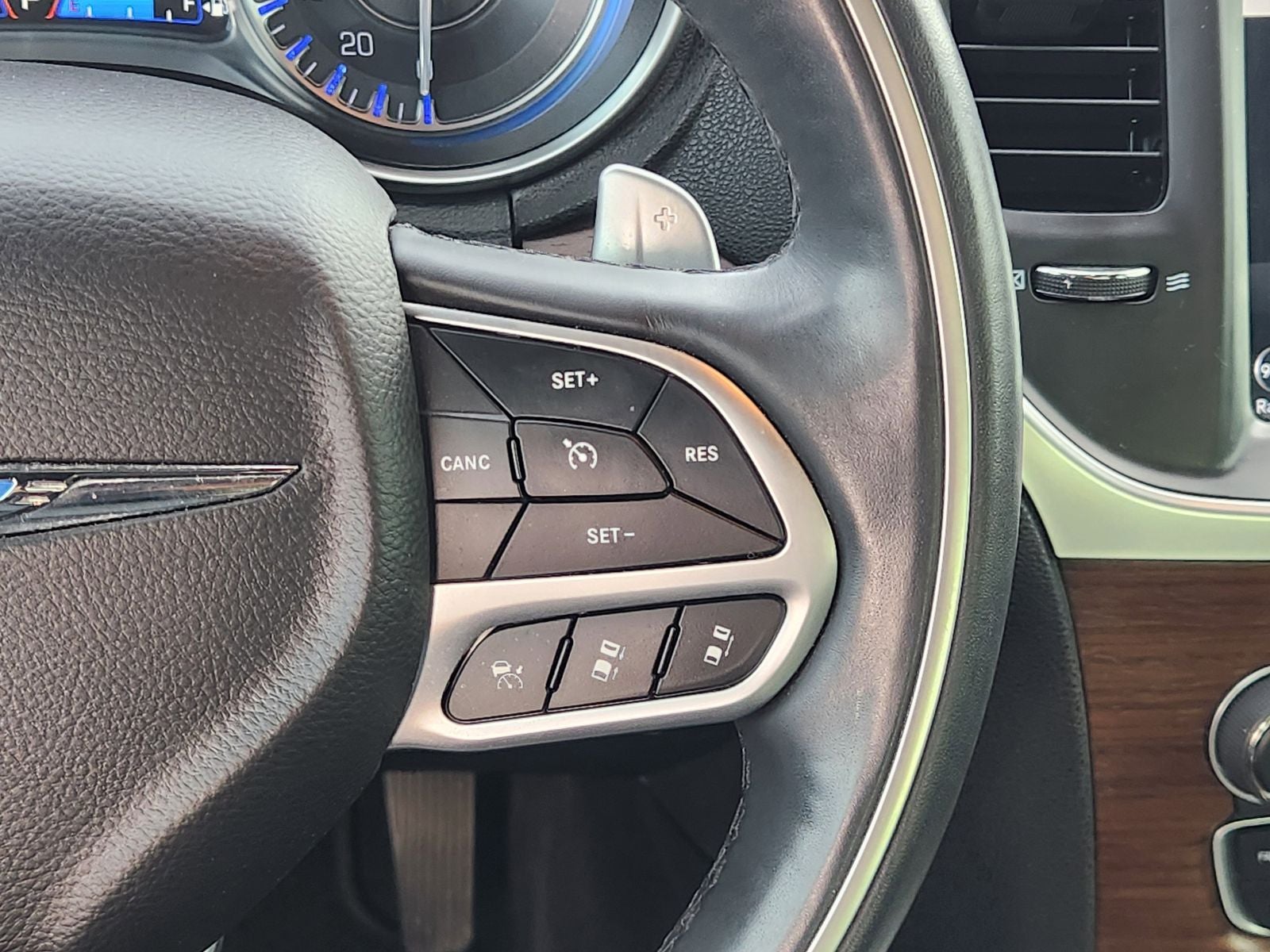 2018 Chrysler 300 300C
