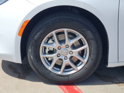 2026 Chrysler Voyager VOYAGER LX