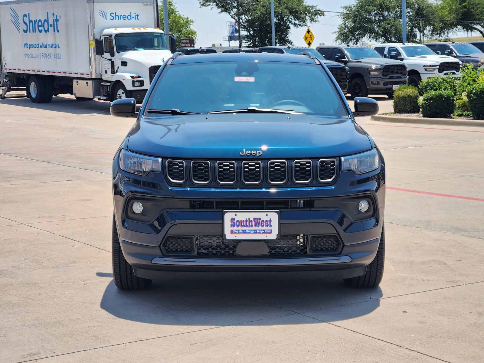 2026 Jeep Compass COMPASS LATITUDE ALTITUDE 4X4