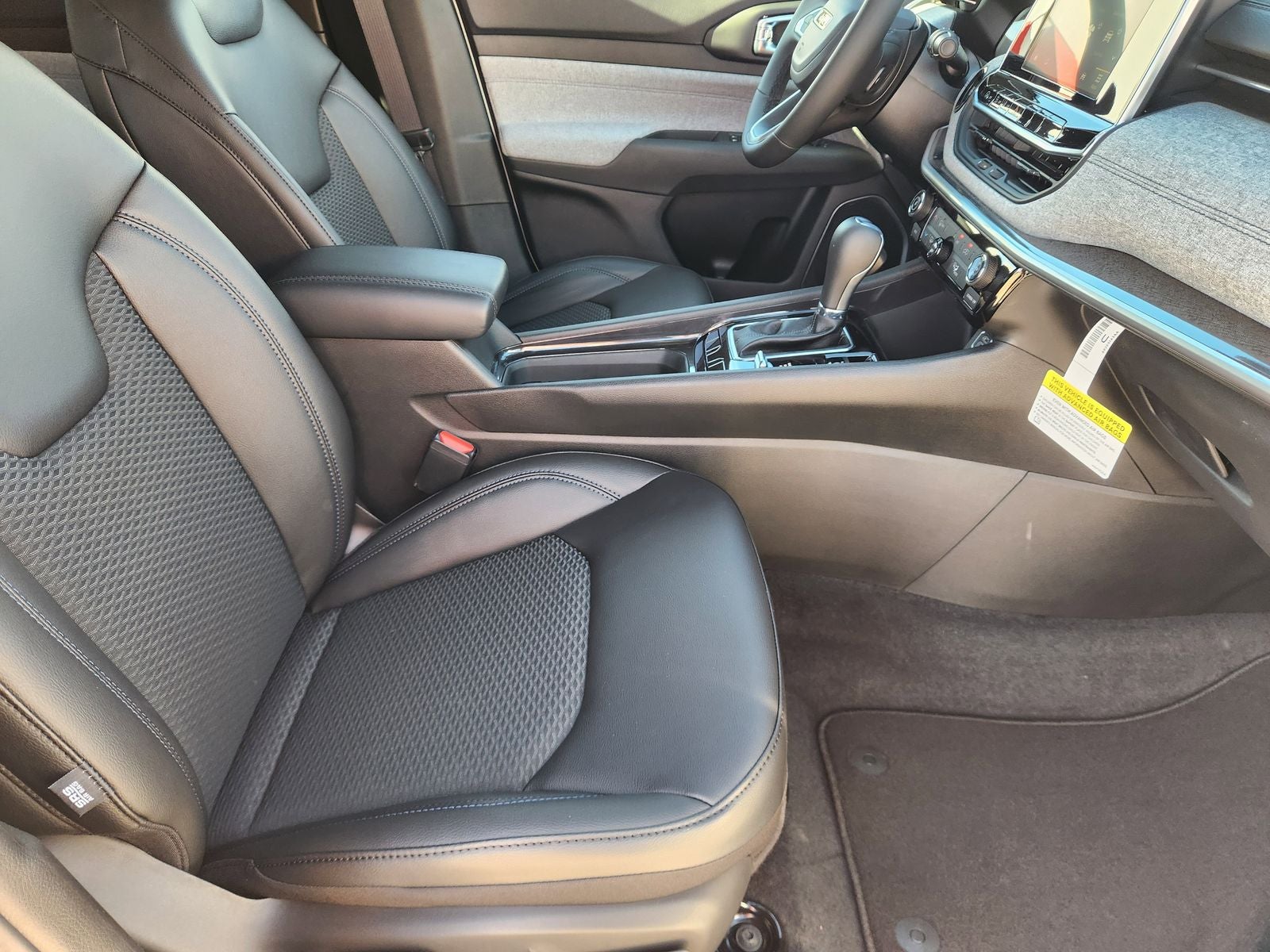 2026 Jeep Compass COMPASS LATITUDE 4X4