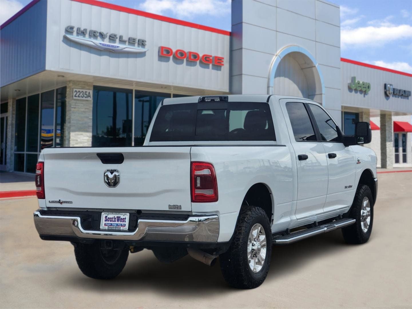 2023 RAM Ram 3500 Lone Star Crew Cab 4x4 6'4' Box