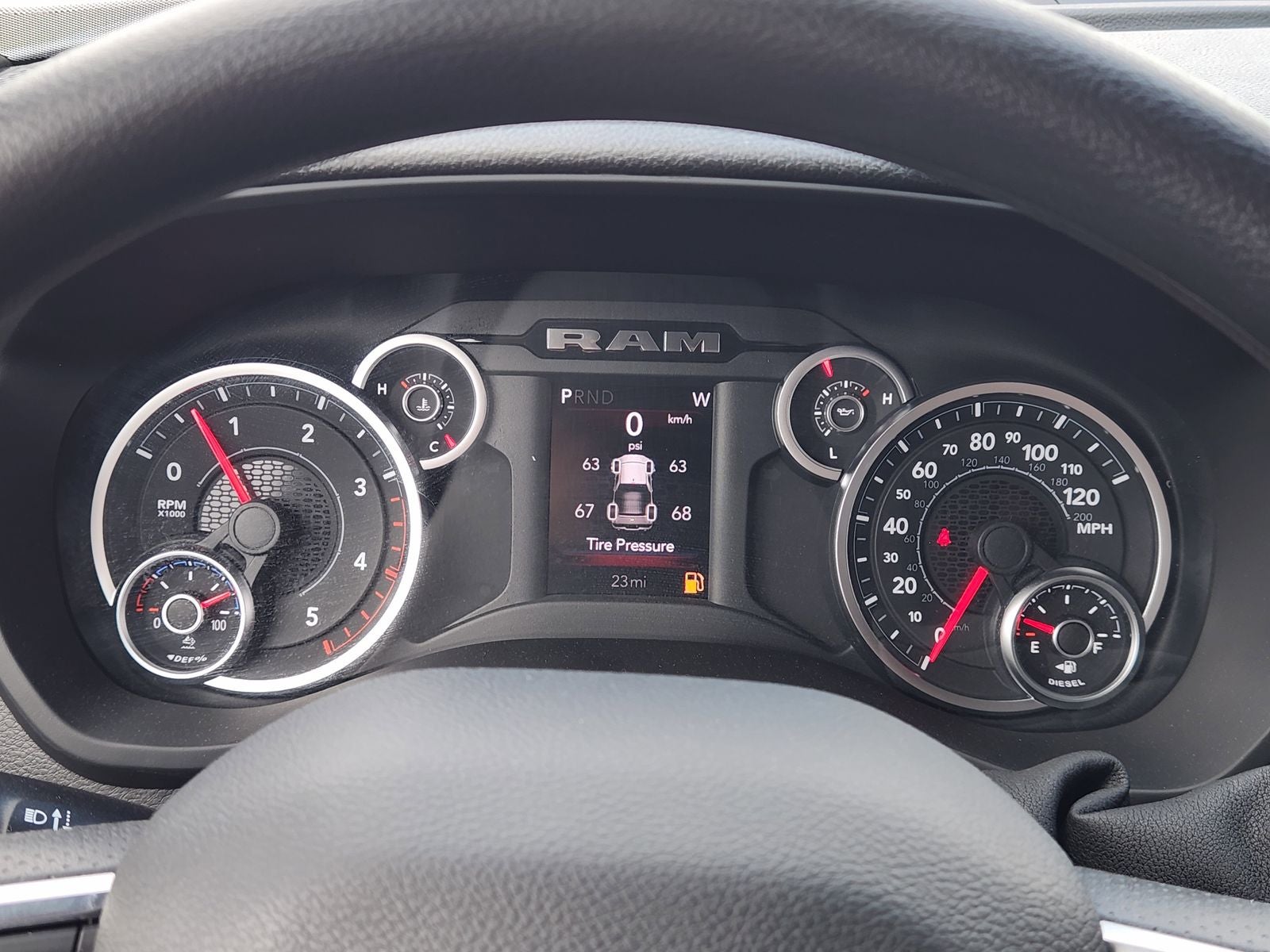 2026 RAM Ram 2500 RAM 2500 WARLOCK CREW CAB 4X4 6'4' BOX